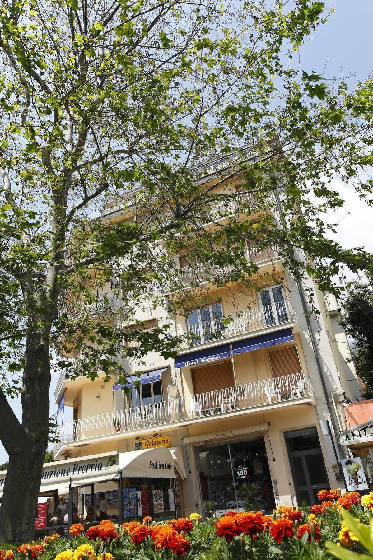 Hotel Garden Levanto Exterior photo